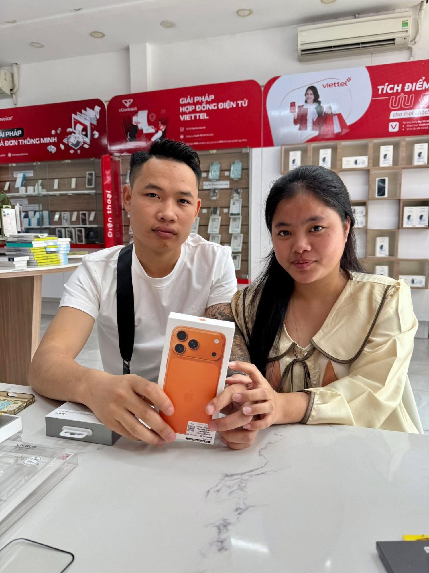 Khách hàng Nhã Hân Mobile