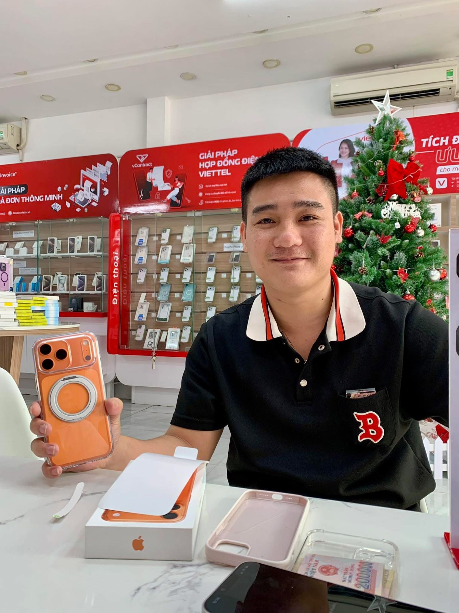 Khách hàng Nhã Hân Mobile